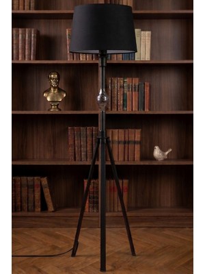 Art&Gift Enderun Tripod Metal Ayaklı Lambader Siyah Hazır Başlık Köşe Lambası Salon Aydınlatması