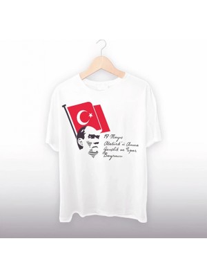 Hace Bazaar 19 Mayıs Atatürk'ü Anma Gençlik ve Spor Bayramı Baskılı Oversize T-Shirt - Beyaz