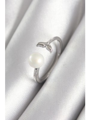 TKÇ Pirinç Gümüş Renk Top Inci Figür Balık Kuyruğu Model Kadın Yüzük TJ-BYK3075