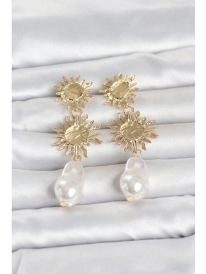 Ceylan Adam Mey Ithalat® Gold Renk Pirinç Güneş Model Detaylı Kadın Küpe