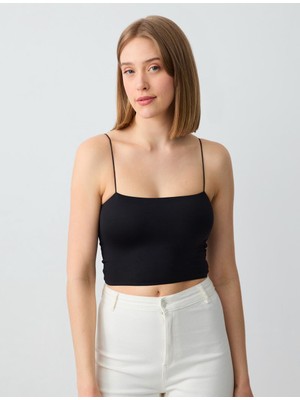Jimmy Key Siyah Dar Kesim Açık Yaka Kısa Örme Bralet