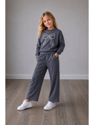 Yiğit Butik Kız Çocuk Inci Fiyonk Detaylı Sweatshirt Bol Paça Pantolon Alt Üst Takım
