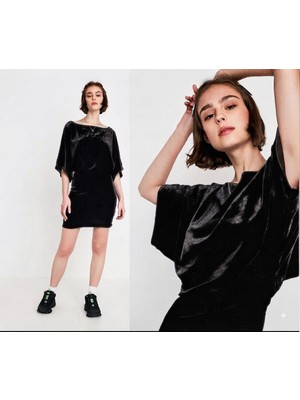 Nake Butik Kadınyarasa Kollu Kadife Mini Elbise