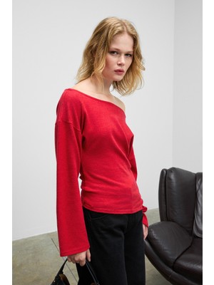 Ethiquet Nıveas Kadın Yumuşak ve Esnek Kumaşlı Kayık Yakalı Yanı Büzgülü Kırmızı Sweatshirt