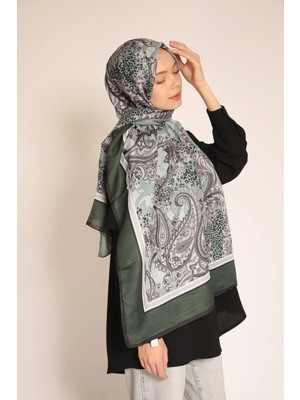 Moontime Alaçatı Yeşil Bordürlü Paisley Desenli Soft Şal
