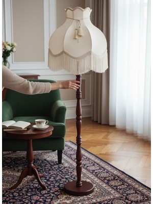dekovien Ekru Kadife Başlık Kahverengi Ahşap Ayak Lambader Vintage Model 170X45CM