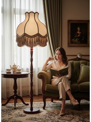 dekovien Vizon Kadife Başlık Koyu Vizon Süsleme Ahşap Ayaklı Lambader Vintage Prime Model 170X45CM