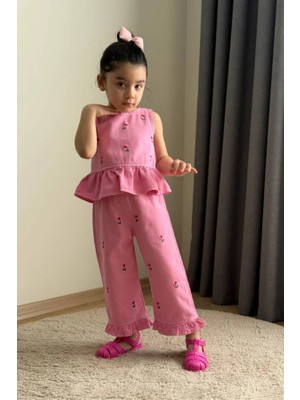 BoyBoy Kidswear Kız Çocuk Çiçek Nakışlı Denim Bluz ve Pantolon Takım Pembe