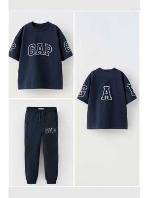 Noble Kids Erkek Çocuk Logo Baskılı Oversize Tişört ve Eşofman Altı Takım Lacivert