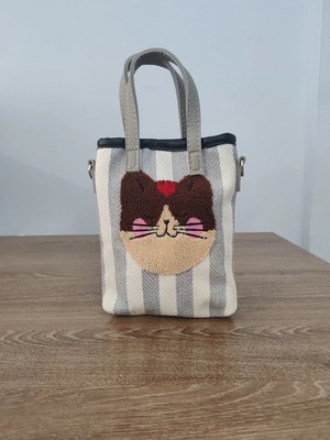 Cadde Dükkanı Kedi Nakışlı Askılı Mini Çanta Gri