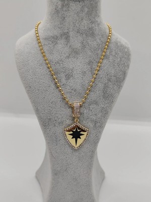 Cadde Dükkanı Kuzey Yıldızı Kalkan Figürlü Taşlı Çelik Gold Kolye