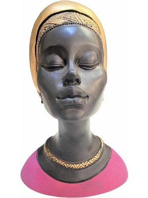 Moontime Alaçatı Afrikalı Kadın Obje