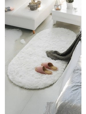 Moontime Alaçatı Beyaz Oval Halı Post Yumuşak Peluş Kaymaz Dot Taban Antibakteriyel Makinada Yıkanabilir Yolluk