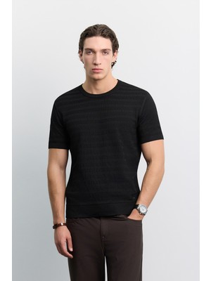 AVVA Erkek Siyah Bisiklet Yaka Kolay Ütülenen Kırışmaz Regular Fit Triko T-Shirt A62Y5003