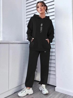 Tarzsokak Kadın Dikey Baskılı Sweatshirt Alt Üst Eşofman Takımı Dike-Kad-Bas