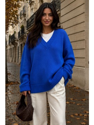 Madmext Mavi V Yaka Oversize Kadın Triko Kazak MG2149