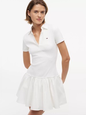 Tommy Hilfiger Kadın Slim Fit V Yaka Işlemeli Logolu Püsküllü Etek Detaylı Mini Beyaz Elbise DW0DW22331-YBL
