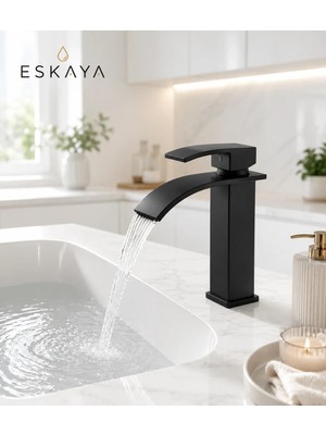 Eshome Lüx Kare Lavabo Bataryası Mat Siyah – Şelale Akışlı Kare Gövde Modern Banyo Musluğu