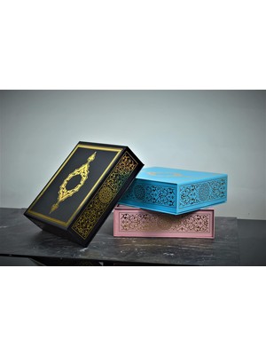 Ozka Concept Hediyenikap Pembe Lüks Yaldız Baskılı Hediye Kutusu "26 cm x 22 cm x 7.5 Cm" 8691441581184599