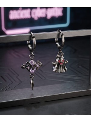 Dükkan Design Ghost Heart Asimetrik Küpe