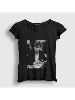 Presmono Kadın Siyah Magnus Carlsen Büyükusta Satranç T-Shirt