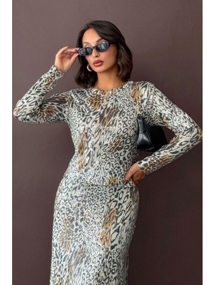 Very Moda Kadın Leopar Desen Likralı Bluz - Günlük ve Gece Kombini | F2023