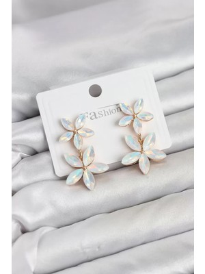 Uravas Store Beyaz Renk Kristal Çiçek Küpe TJ-BKP11909