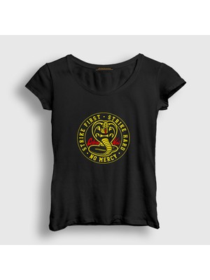 Presmono Kadın Siyah Strike First Logo Karate Cobra Kai T-Shirt