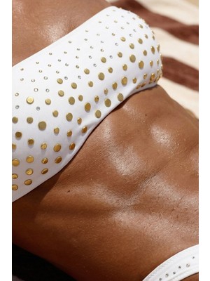 Mısırlı Zımba Detaylı Straplez Bikini Takım Ekru