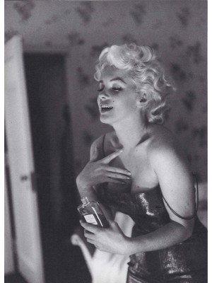 Buyartforless Marilyn Monroe - Chanel #5