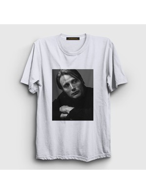Presmono Unisex Beyaz Pose Mads Mikkelsen T-Shirt