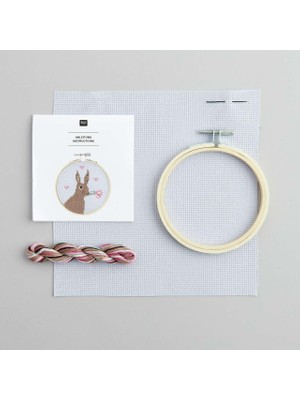 Stickpackung Gezählter Kreuzstich, Romantischer Hase, Ø10CM