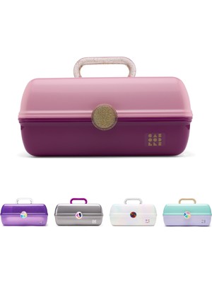 Caboodles On-The-Go Kız Makyaj Kutusu, Menekşe Üzerinde Iki Renkli Pembe, Sert Plastik Makyaj Düzenleyici Kutusu, Dahili Ayna, Güvenli Seyahat Için Güvenli Mandal, Büyük Eşyalar Için Geniş Saklama