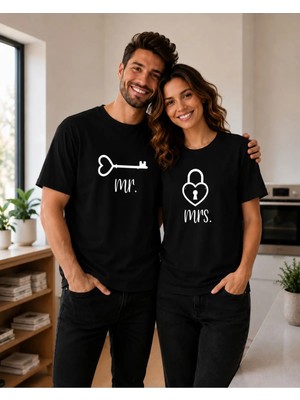 Vodexa Ünisex Oversize T-Shirt Mr Mrs Baskılı %100 Pamuk Tişört Rahat Kalıp (Ürünler Tekli Satılmaktadır)