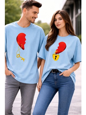 Vodexa Erkek Kadın Kombin Oversize Tişört Twin T-Shirt Anahtarlı Kalp Baskılı Tekli