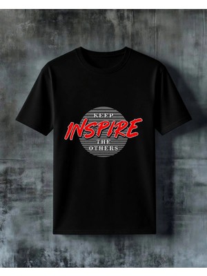 Comvicho Inspire Kirmizi Baskılı Oversize Tişört