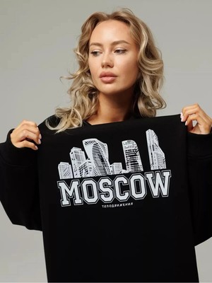 Tarzsokak Unisex Moscow Bisiklet Yaka Sweatshirt Siyah