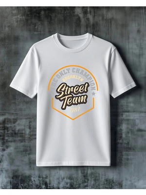 Comvicho Street Team Brooklyn Baskılı Oversize Tişört