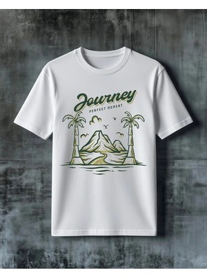 Comvicho Journey Perfect Moment Baskılı Oversize Tişört
