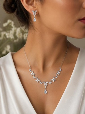 CM Jewelry Kelebek Figürlü Zirkon Taşlı Çelik Kolye Küpe Takı Seti