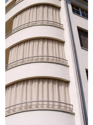 Taç Su Geçirmez Balkon Perdesi – Kornişli & Bağcıklı Branda En×boy Balkon Branda Perde