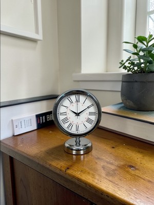 Nurton Royal Krom Roma Rakamlı 25 x 20 cm Metal Masa Saat