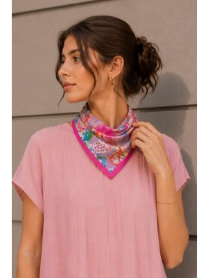 1001 Lilyum Bahçesi Desen Pembe-Lila Soft Bandana Fular 50X50 cm
