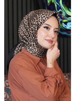 1001 Leopar Desen Bej Soft Pamuk Eşarp