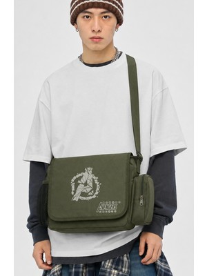 Fuddy Moda Unisex Avengers Logo Baskılı Postacı Çantası