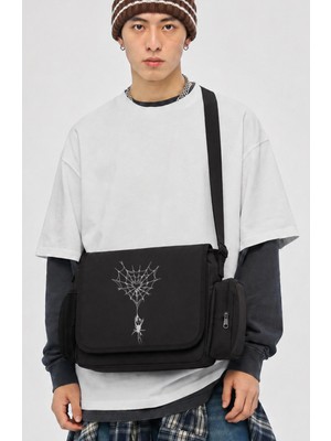 Fuddy Moda Unisex Örümcek Ağı Baskılı Postacı Çantası