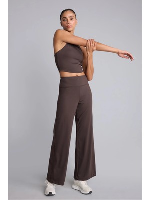 DeFacto Ultra Yumuşak Toparlayıcı Yüksek Bel Wide Leg Geniş Paça Uzun Sporcu Pantolon H5290AX26AU