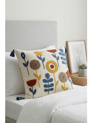Buldan Natura Yıldız Çiçek Desenli Punch Nakışlı Dekoratif Kırlent Kılıfı 42×42 cm
