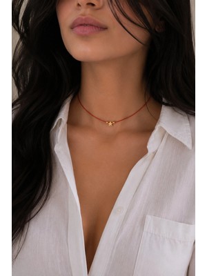 Femenino Gold Yıldız Figürlü Kırmızı Ip Kolye Minimal Choker