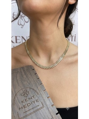 Bymiel Gold Renk V Model Zirkon Taşlı Kadın Gerdanlık Kolye